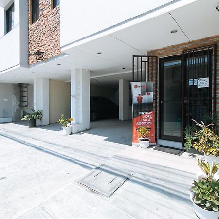 فندق ريد دورز نير إس إم بيكوتان Paranaque City المظهر الخارجي الصورة